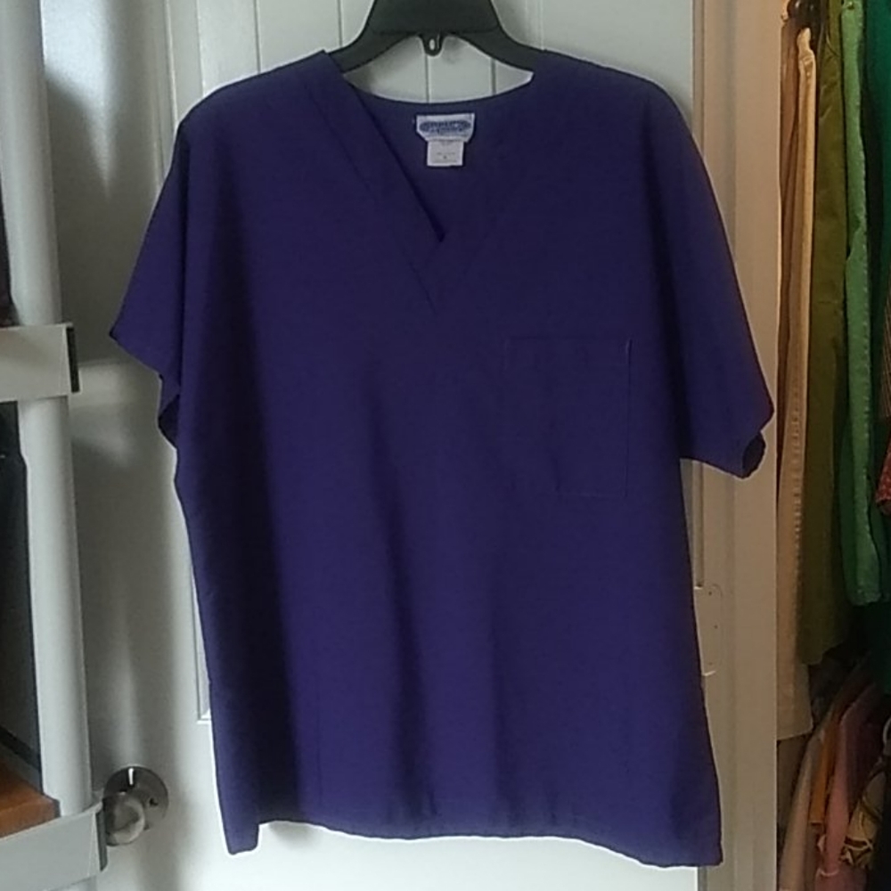 Ladies scrub uniform